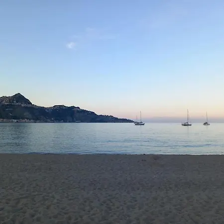 Apartment Meraviglioso A Due Passi Dal Mar Giardini-Naxos